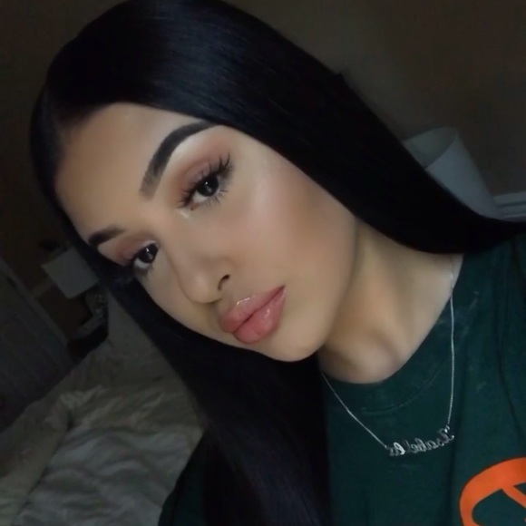 Hi I’m Bella💕💫🖤🌸 - Picture 5 of 6